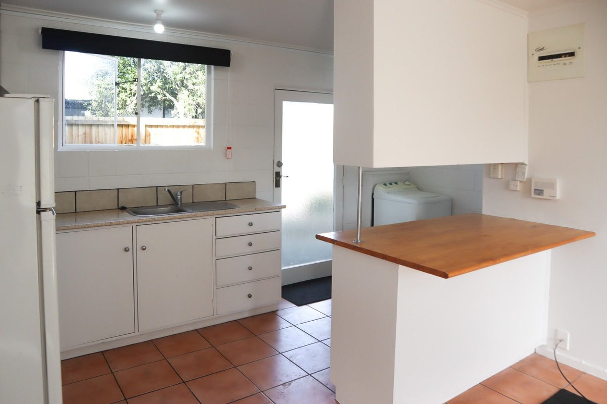 7/21 Olliviers Road, Phillipstown, Christchurch - Carousel 2