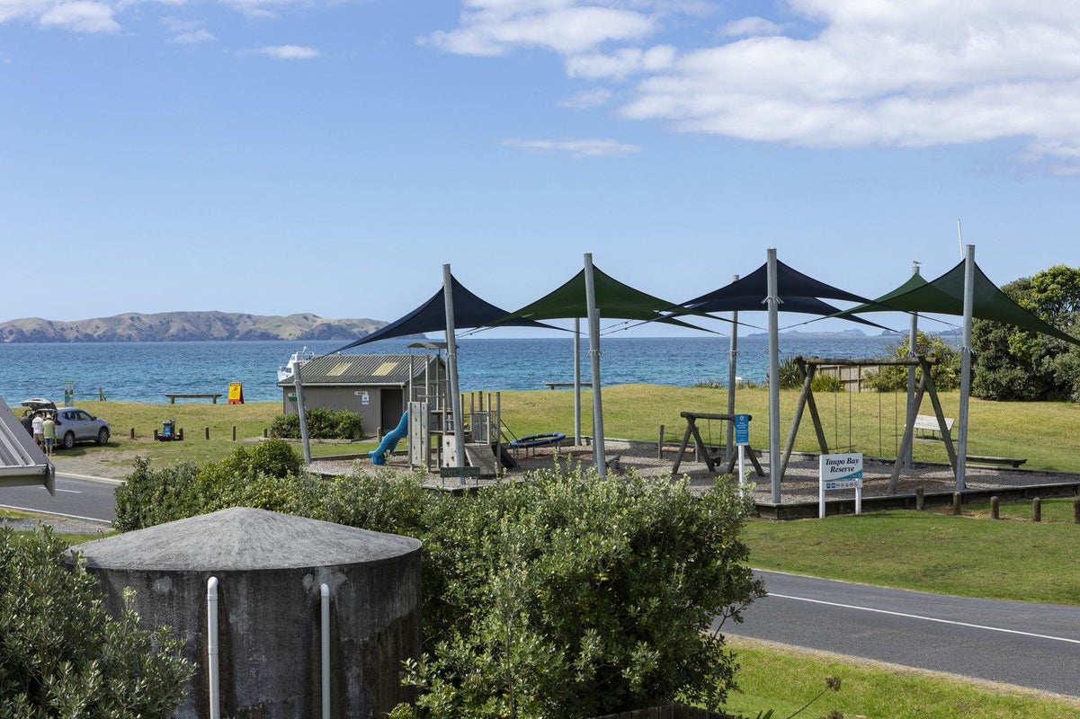 18 Taupo Bay Road, Taupo Bay, Mangonui - Carousel 1