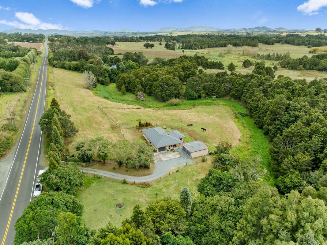 324 Mangakahia Road, Whangarei - Carousel 16