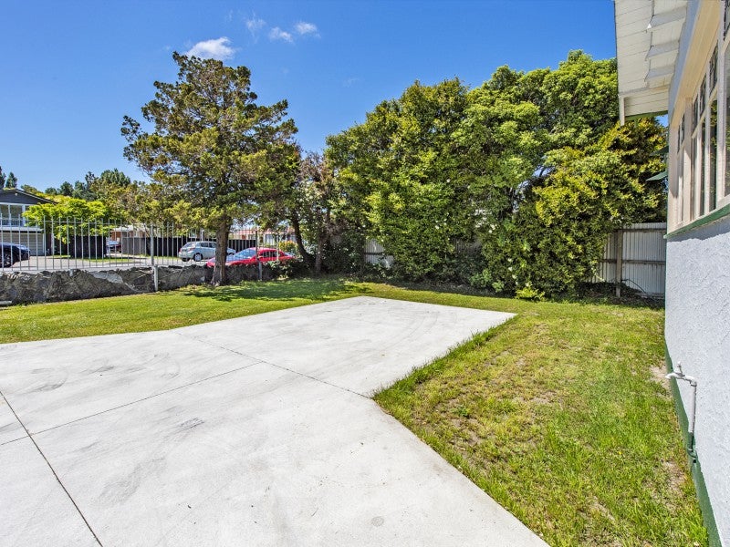 680 Ferry Road, Woolston, Christchurch - Carousel 19
