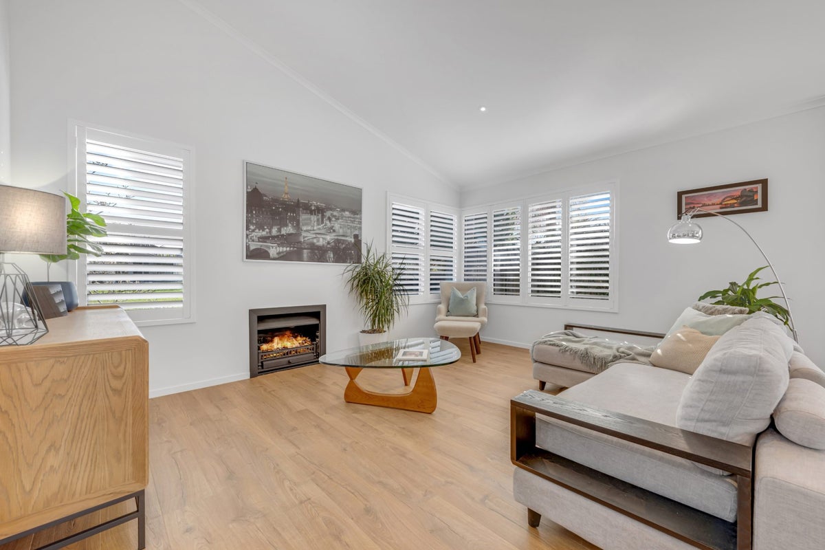 123 Pine Harbour Parade, Beachlands, Auckland - Carousel 2