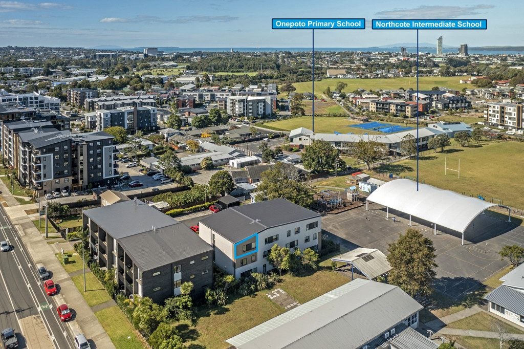 207/165 Lake Road, Northcote, North Shore City, Auckland - Carousel 21