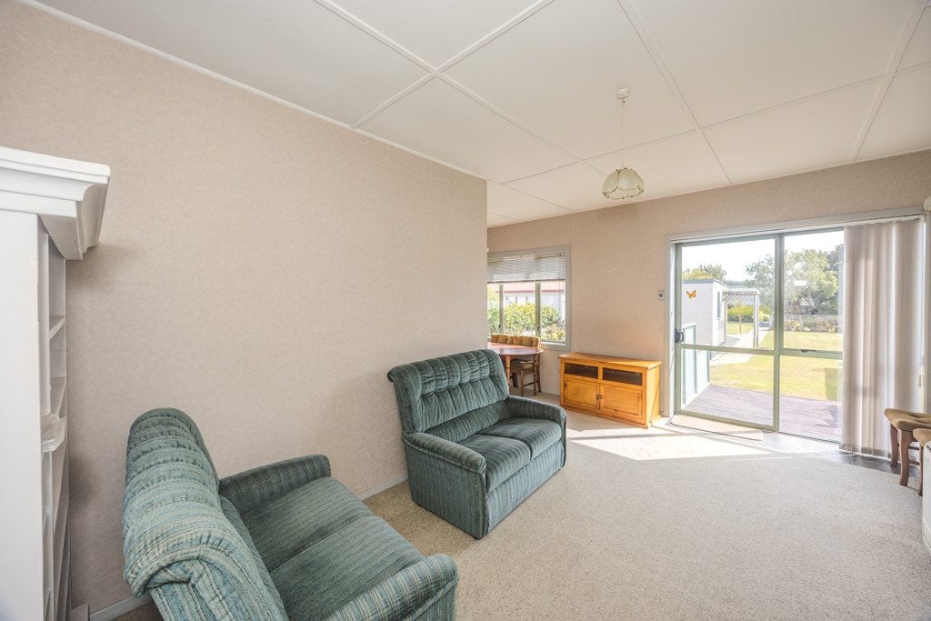 20 Teviot Street, Oamaru North, Oamaru - Carousel 2