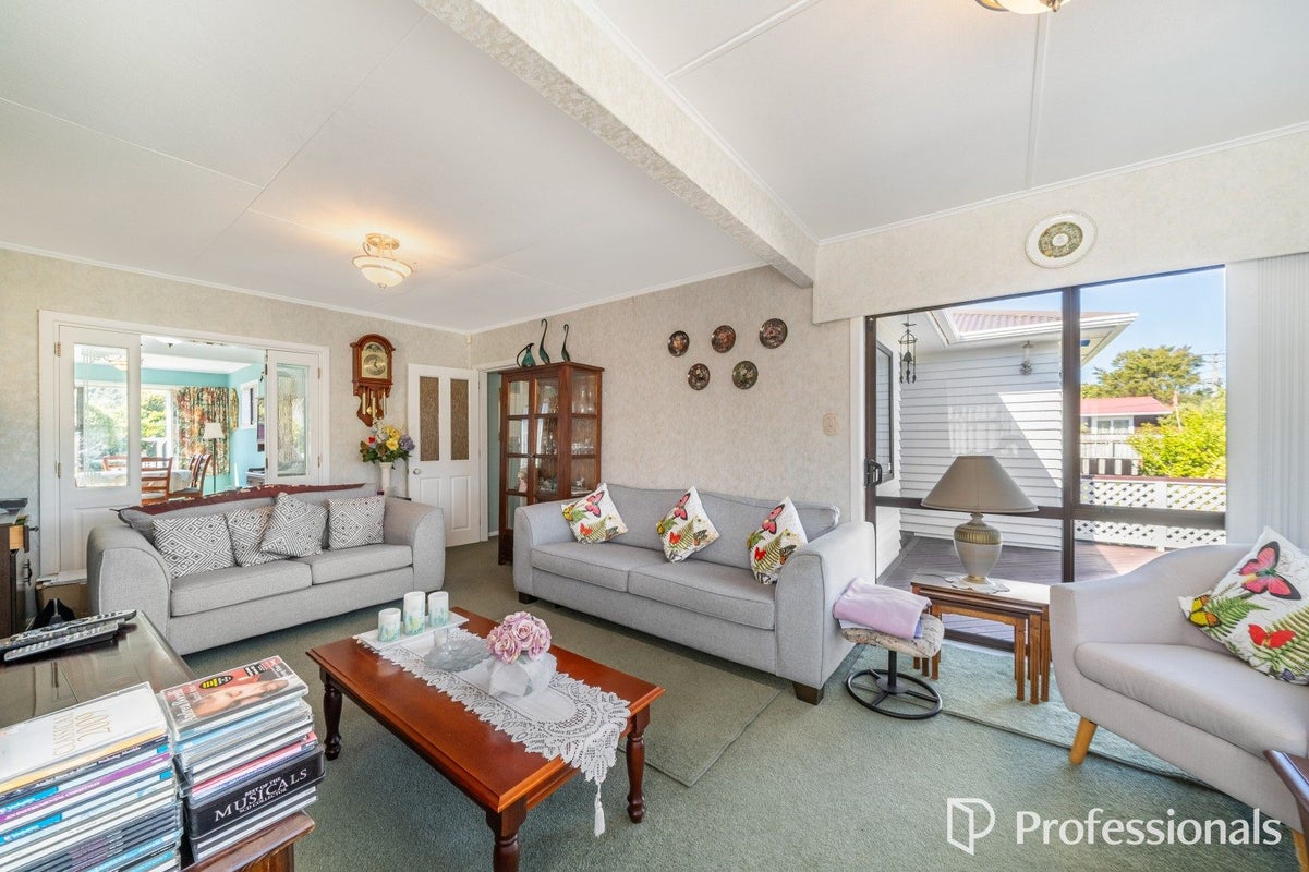 34 Wellington Road, Wainuiomata, Lower Hutt - Carousel 2