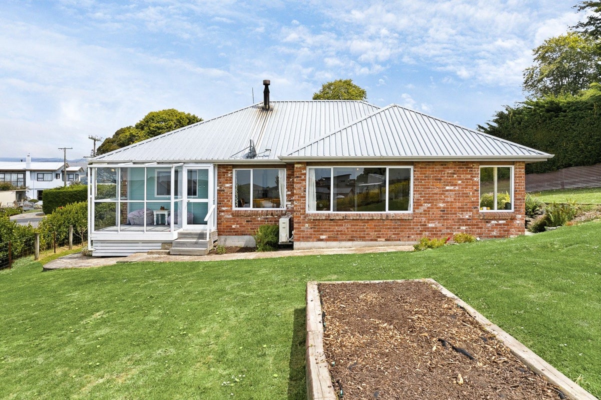 21 Hill Road, Warrington, Waikouaiti - Carousel 29