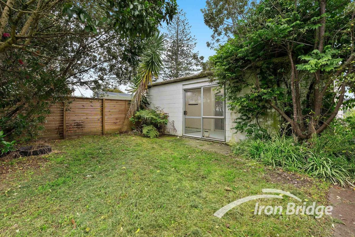 24/29 Springs Road, Parakai, Helensville - Carousel 1