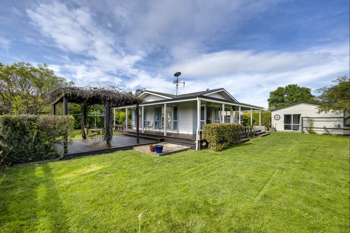 99 Raupare Road, Twyford, Hastings - Carousel 2