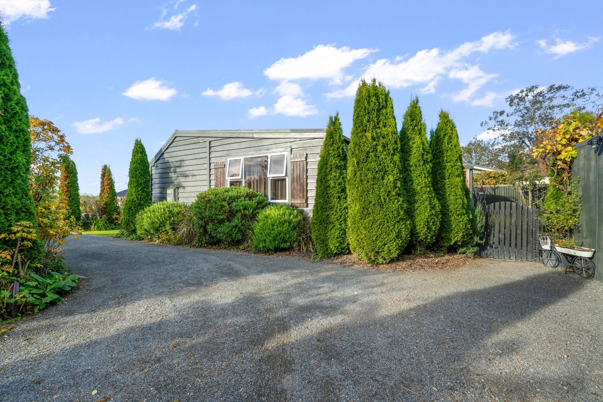 38 Flemington Road, Woodlands, Invercargill - Carousel 20