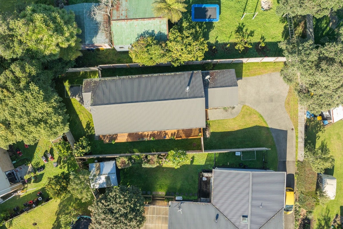 2/7 Eskdale Road, Birkdale, Auckland - Carousel 14