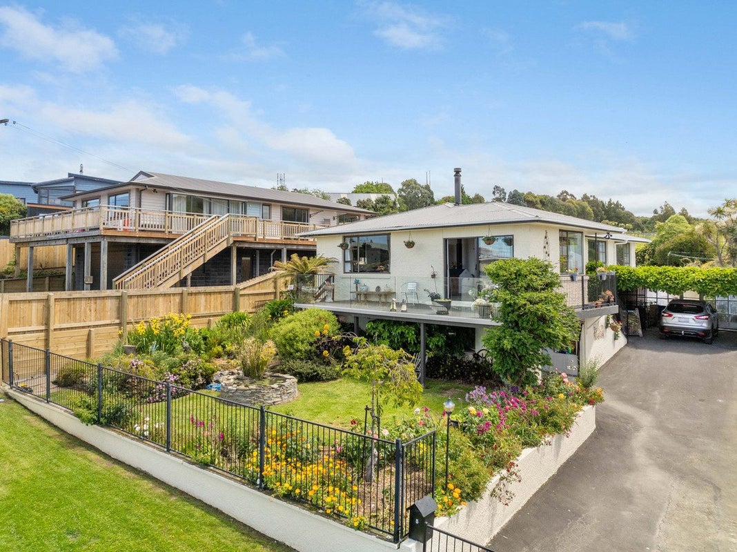 5 Bennett Road, Ocean View, Dunedin - Carousel 1