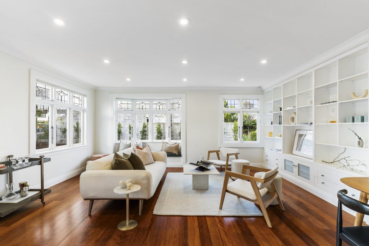 65 Moana Avenue, One Tree Hill, Auckland - Carousel 2