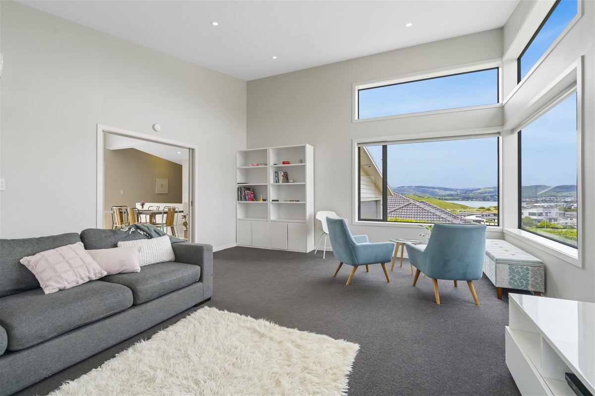 38 Mo Street, Camborne, Porirua - Carousel 1
