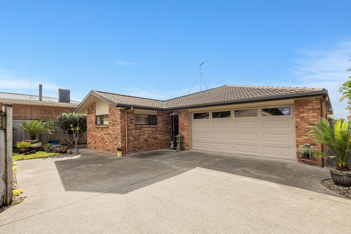 41B Tuatara Drive, Kamo, Whangarei - Carousel 1