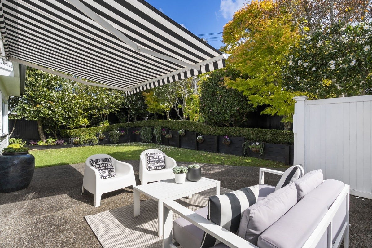 52 Codrington Crescent, Mission Bay, Auckland - Carousel 2