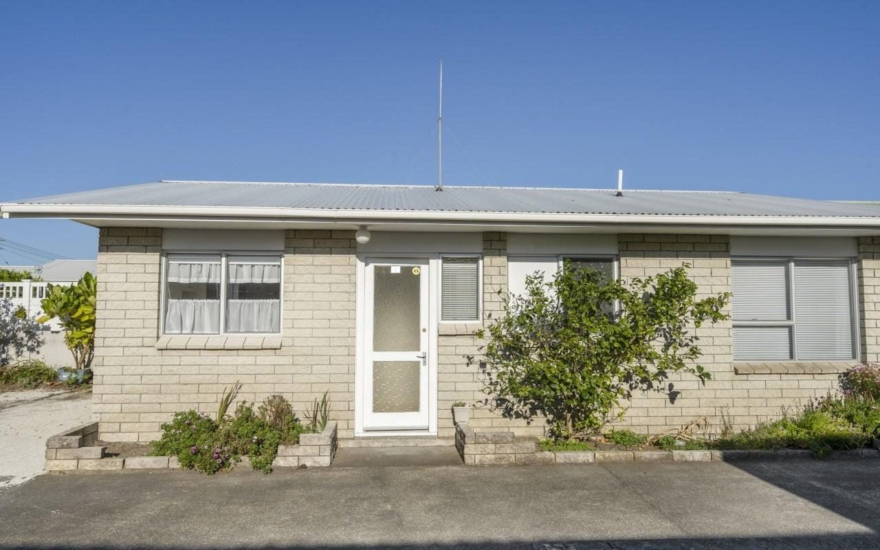 23A Clemow Road, Fitzroy, New Plymouth - Carousel 1