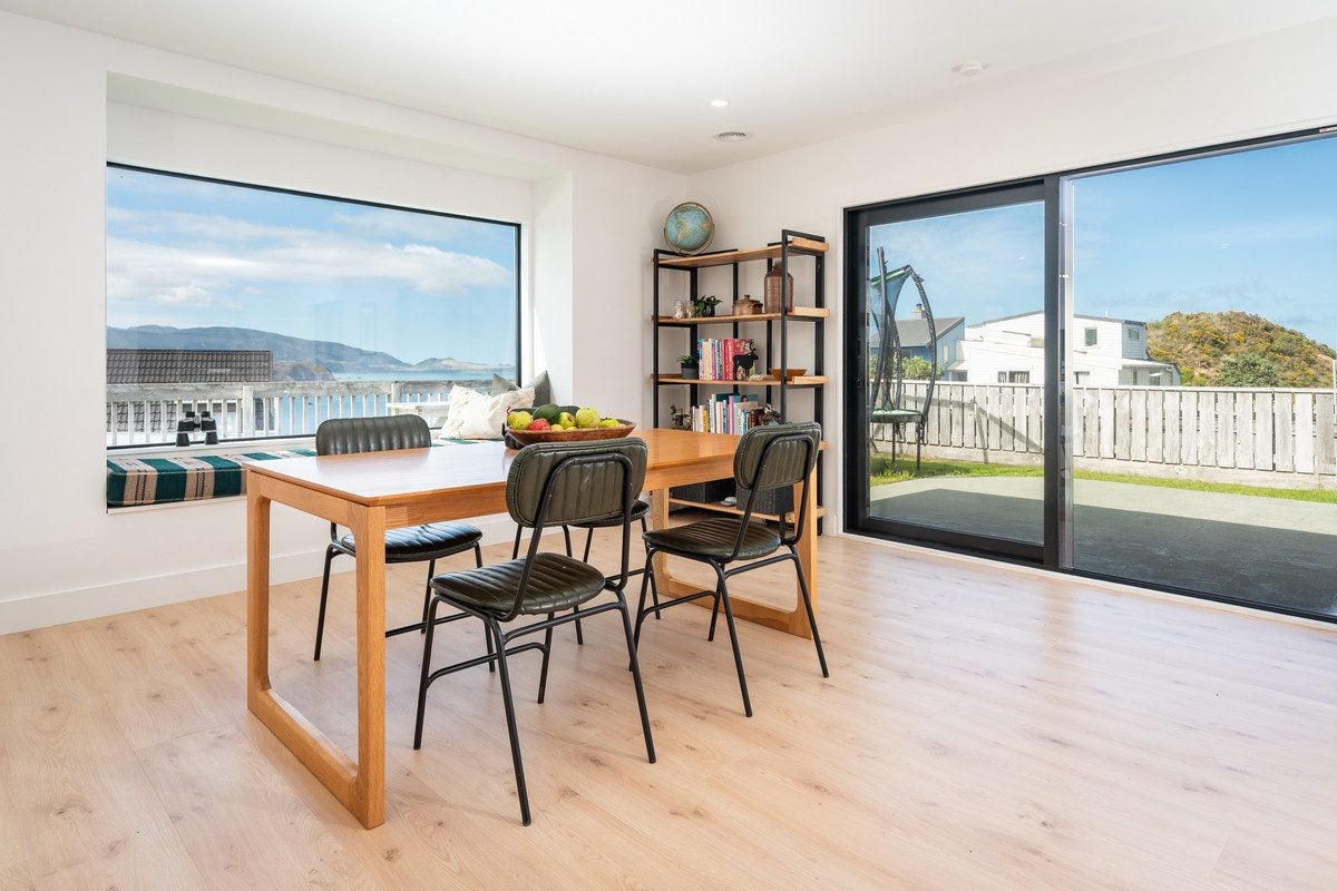 39 Bowes Crescent, Strathmore Park, Wellington, Wellington - Carousel 2