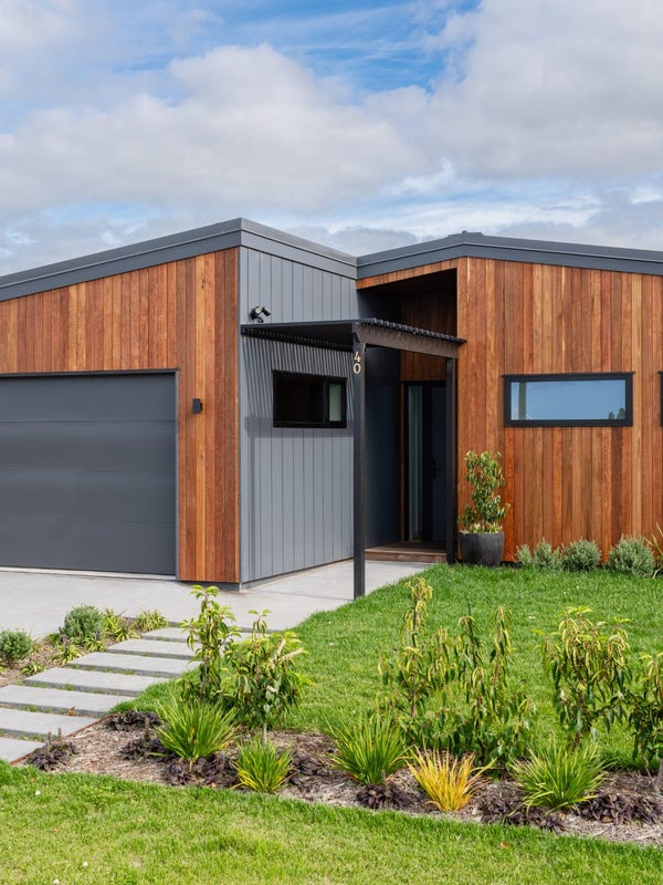 40 Mangamoteo Street, LYTTON WEST, GISBORNE - Carousel 18