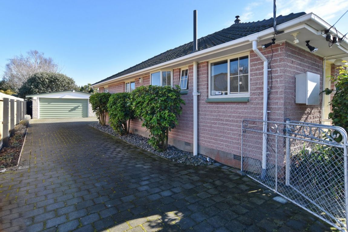 11 Emlyn Place, Avondale, Christchurch - Carousel 24