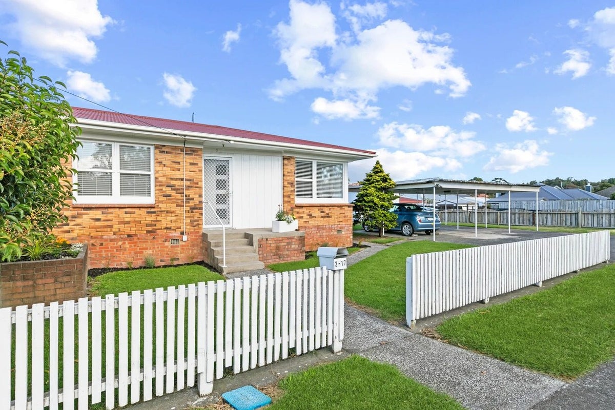 3/17 Settlement Road, Papakura, Auckland - Carousel 1