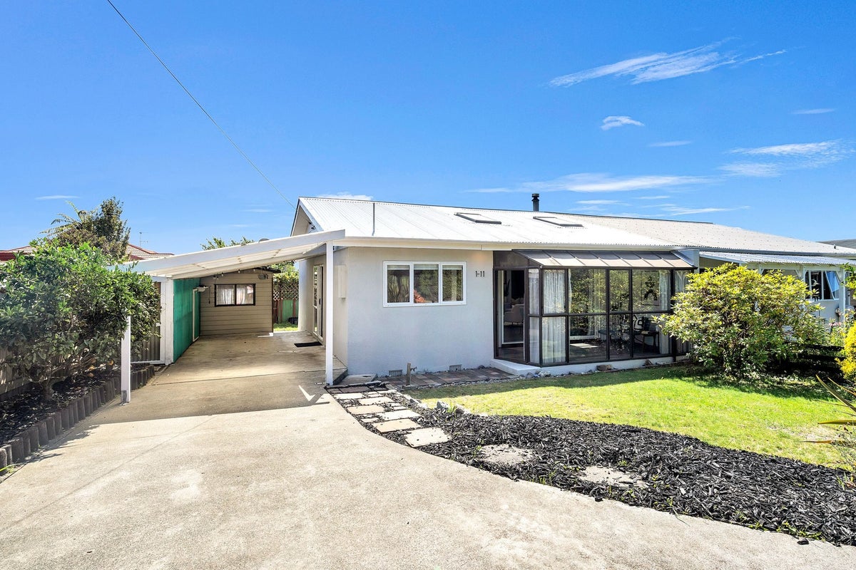 1/11 Manson Avenue, Stoke, Nelson - Carousel 1