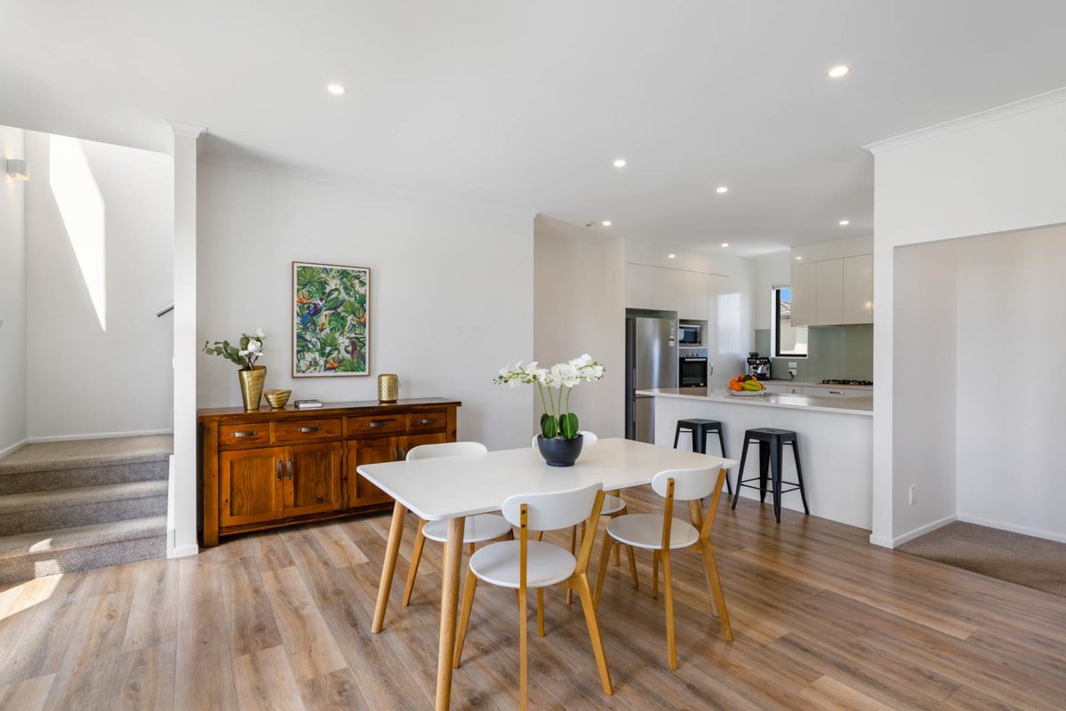 29 Geranium Avenue, Flat Bush, Auckland - Carousel 2