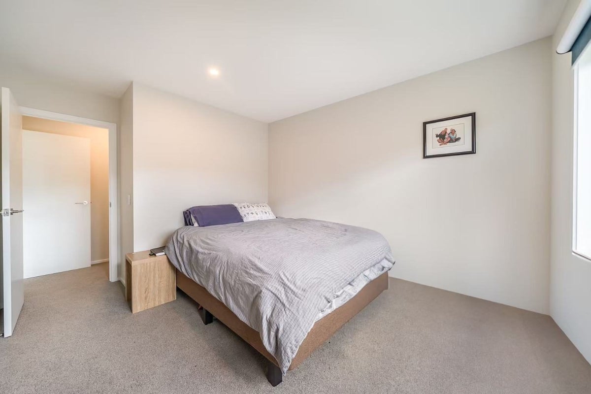 4B Brentwood Street, Trentham, Upper Hutt - Carousel 2