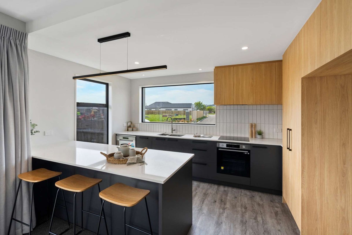 6 Jack Rogers Road, Halswell, Christchurch - Carousel 2