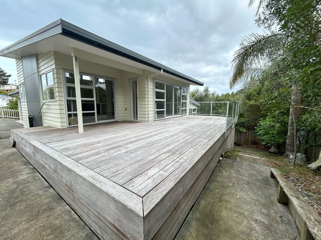 524H Hibiscus Coast Highway, Hatfields Beach, Orewa - Carousel 1