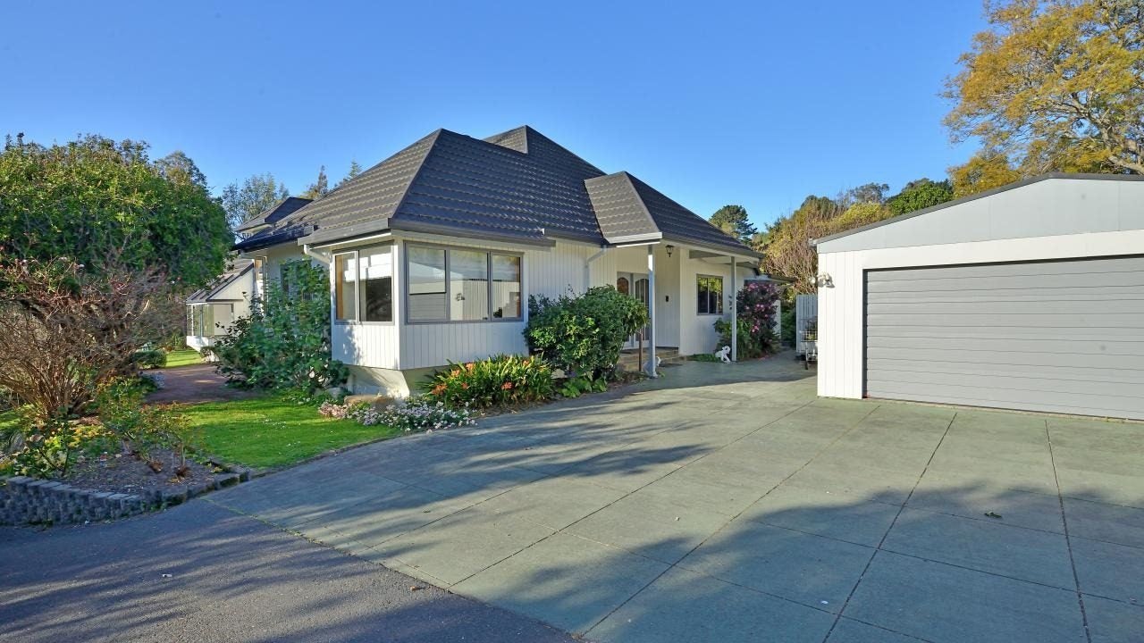 48 Hauroa Road, Whataupoko, Gisborne - Carousel 2