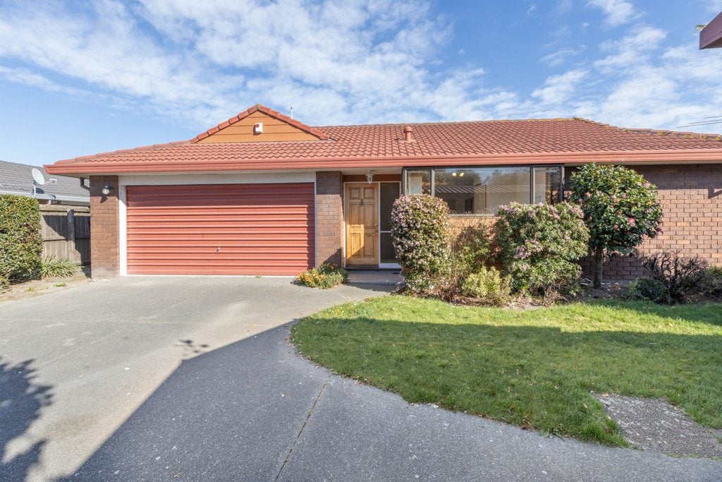 14 Ben Nevis Drive, Broomfield, Christchurch - Carousel 2