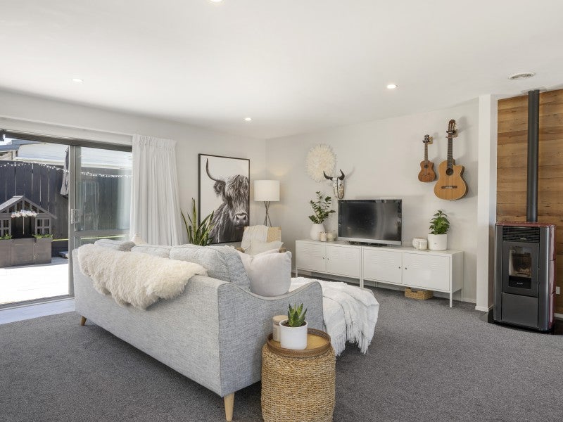 10A Hinekura Avenue, Taupo, Taupo - Carousel 2