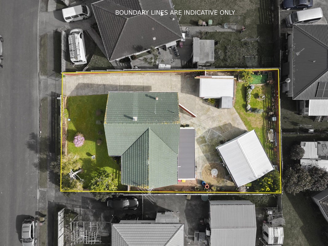 46 Hobart Crescent, Wattle Downs, Auckland - Carousel 2