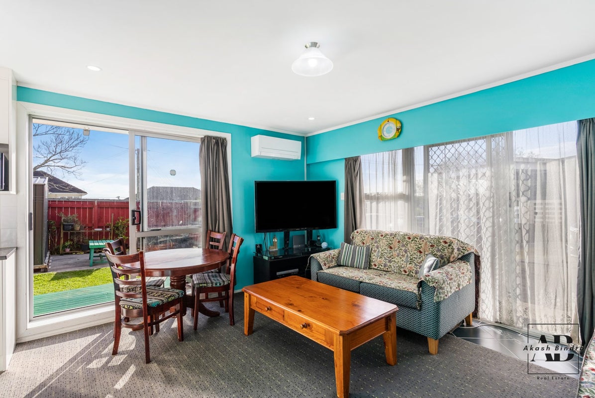1/10 Margaret Road, Papatoetoe, Auckland - Carousel 1