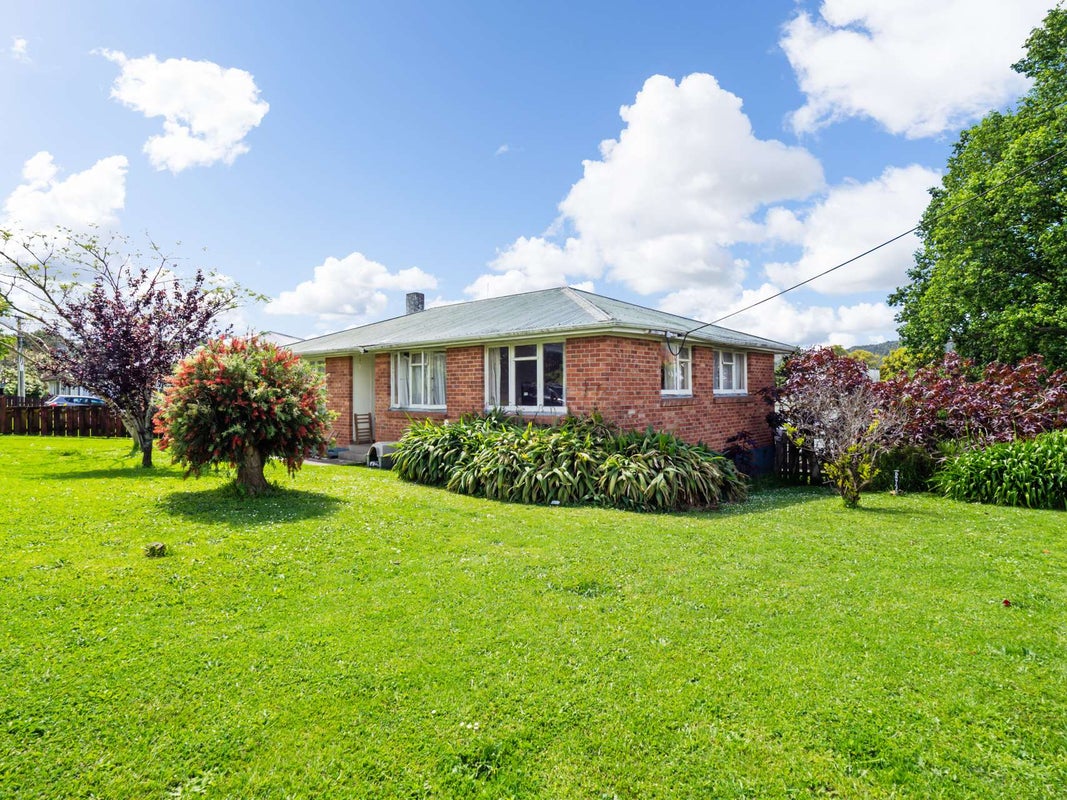 2 Jane Nelson Place, Otangarei, Whangarei - Carousel 1
