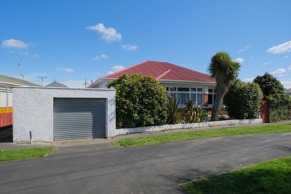 14 Royal Crescent, Saint Kilda, Dunedin - Carousel 18