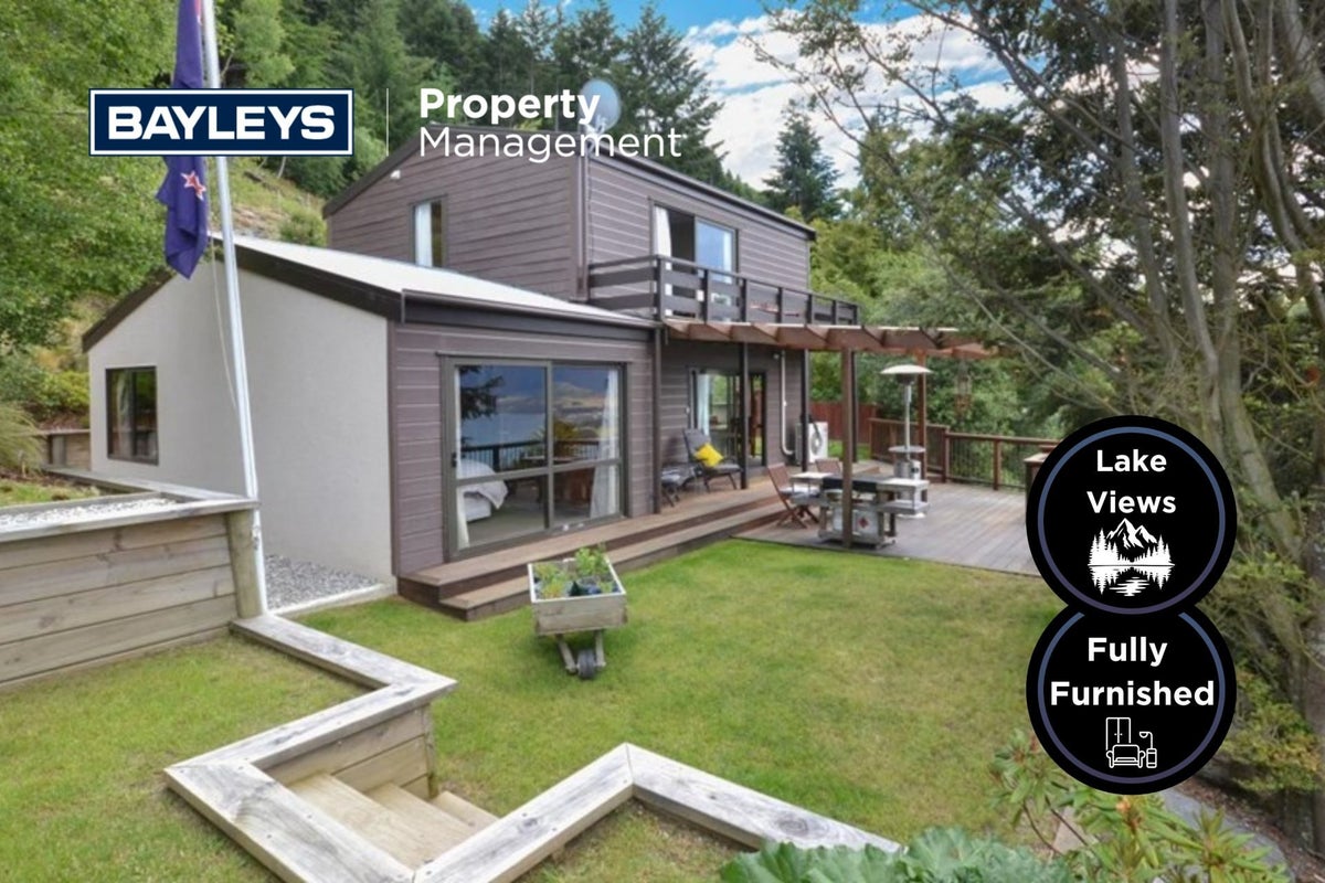 15 Lochy Road, Fernhill, Queenstown - Carousel 1