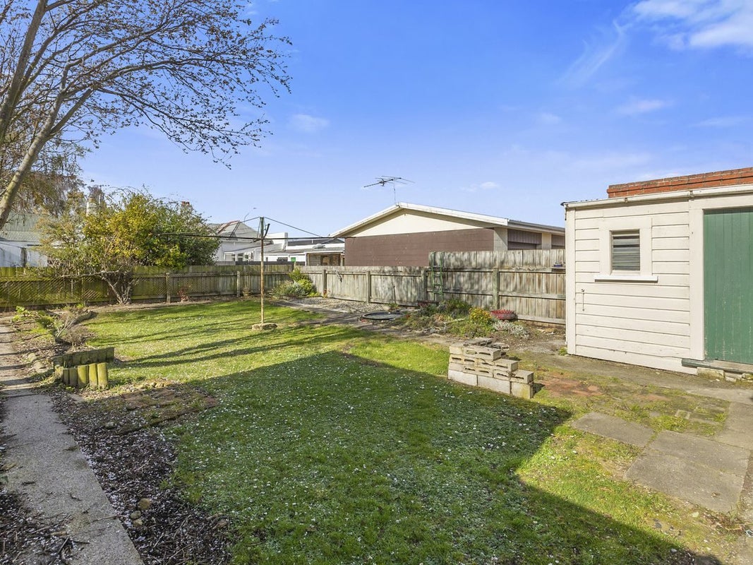 15 Rutherford Street, Caversham, Dunedin - Carousel 17