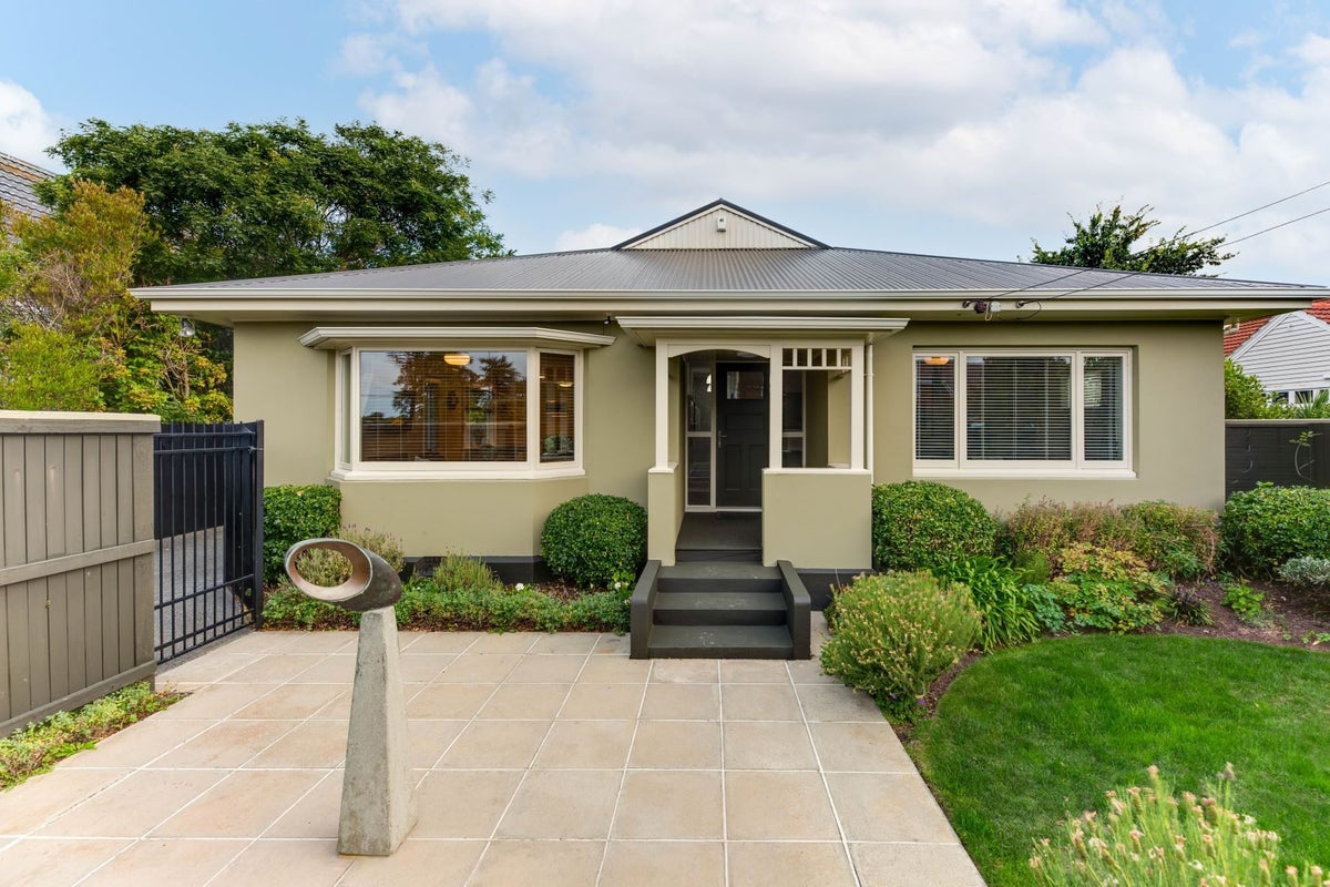 66 Kahu Road, Fendalton, Christchurch - Carousel 1