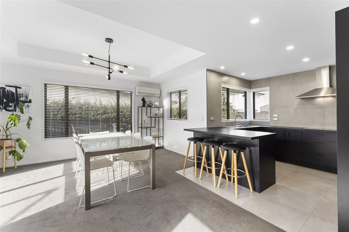 11 Brookwater Avenue, Northwood, Christchurch - Carousel 2