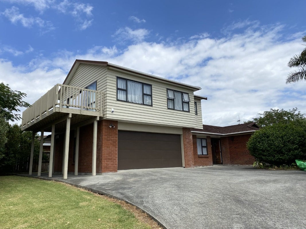 5 Fielding Crescent, Farm Cove, Auckland - Carousel 2