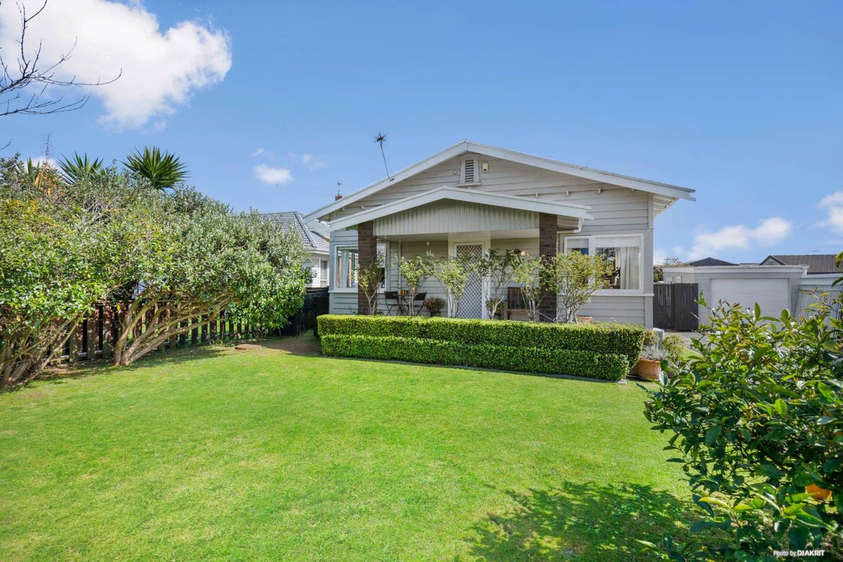 1/19 Puhinui Road, Papatoetoe, Auckland - Carousel 1