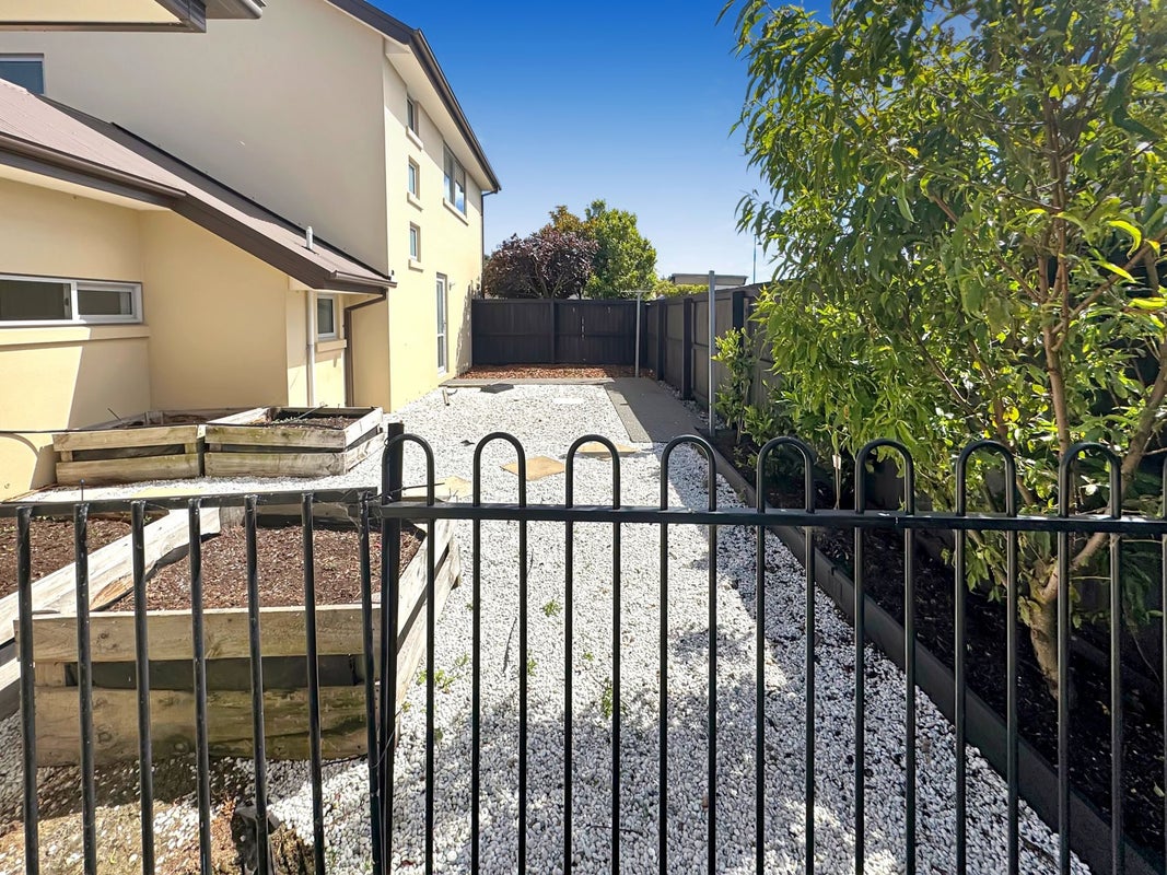 17 Maurice Stanton Place, Shirley, Christchurch - Carousel 20