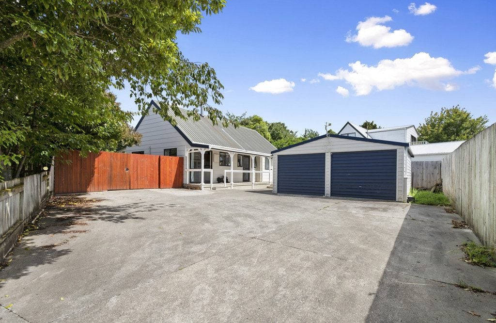 4 Landau Court, Ashhurst, Ashhurst - Carousel 2