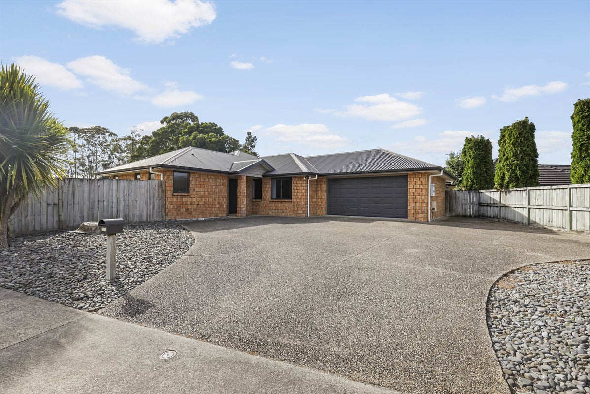 64 Coleraine Drive, Rototuna, Hamilton - Carousel 1