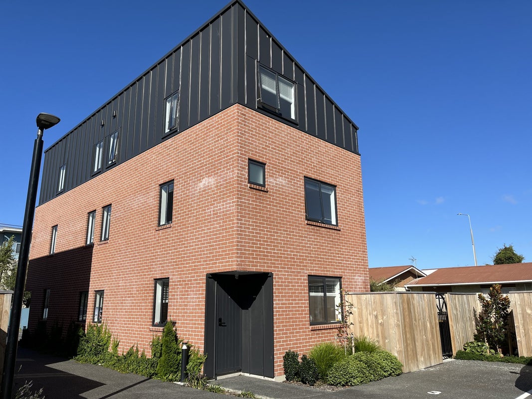 3/7 Boon Street, Sydenham, Christchurch - Carousel 11