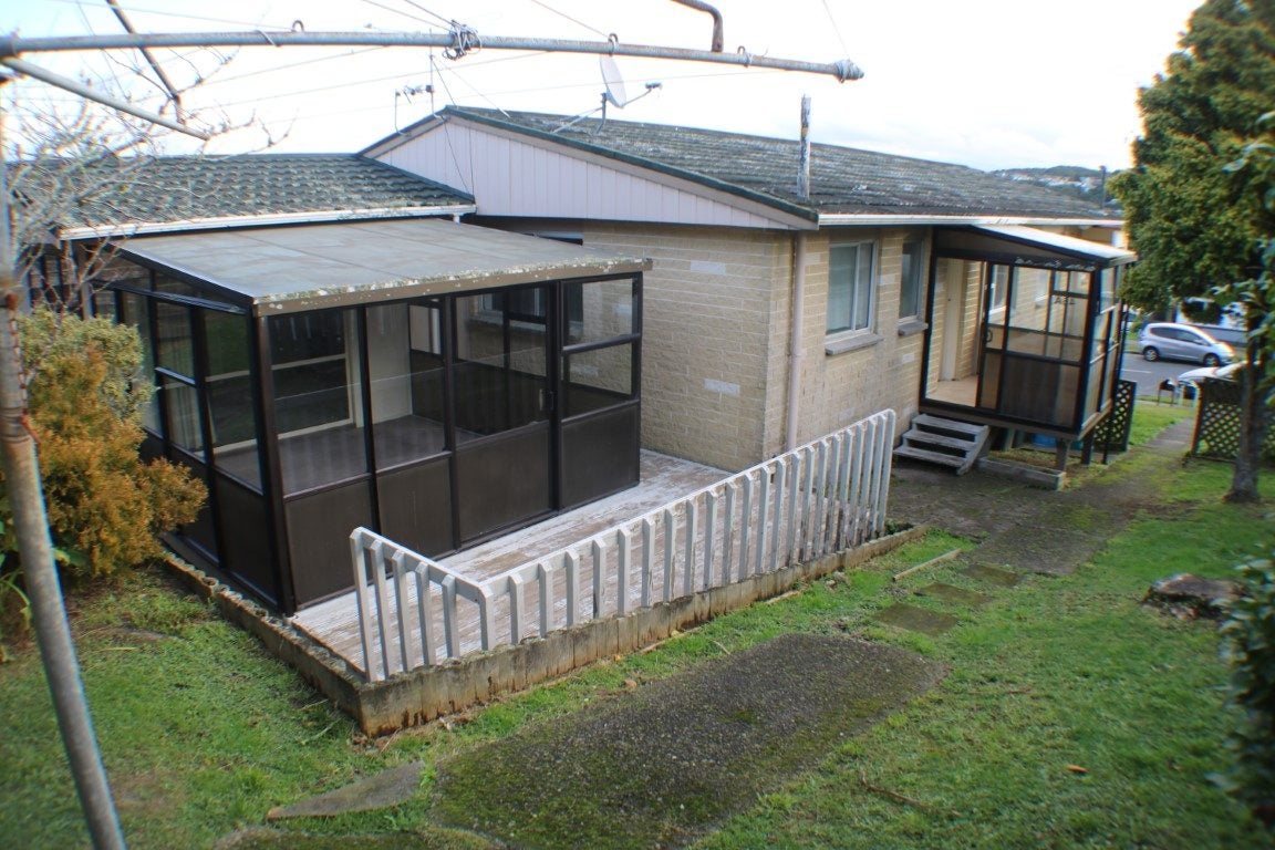 45A Cypress Drive, Maungaraki, Lower Hutt - Carousel 1