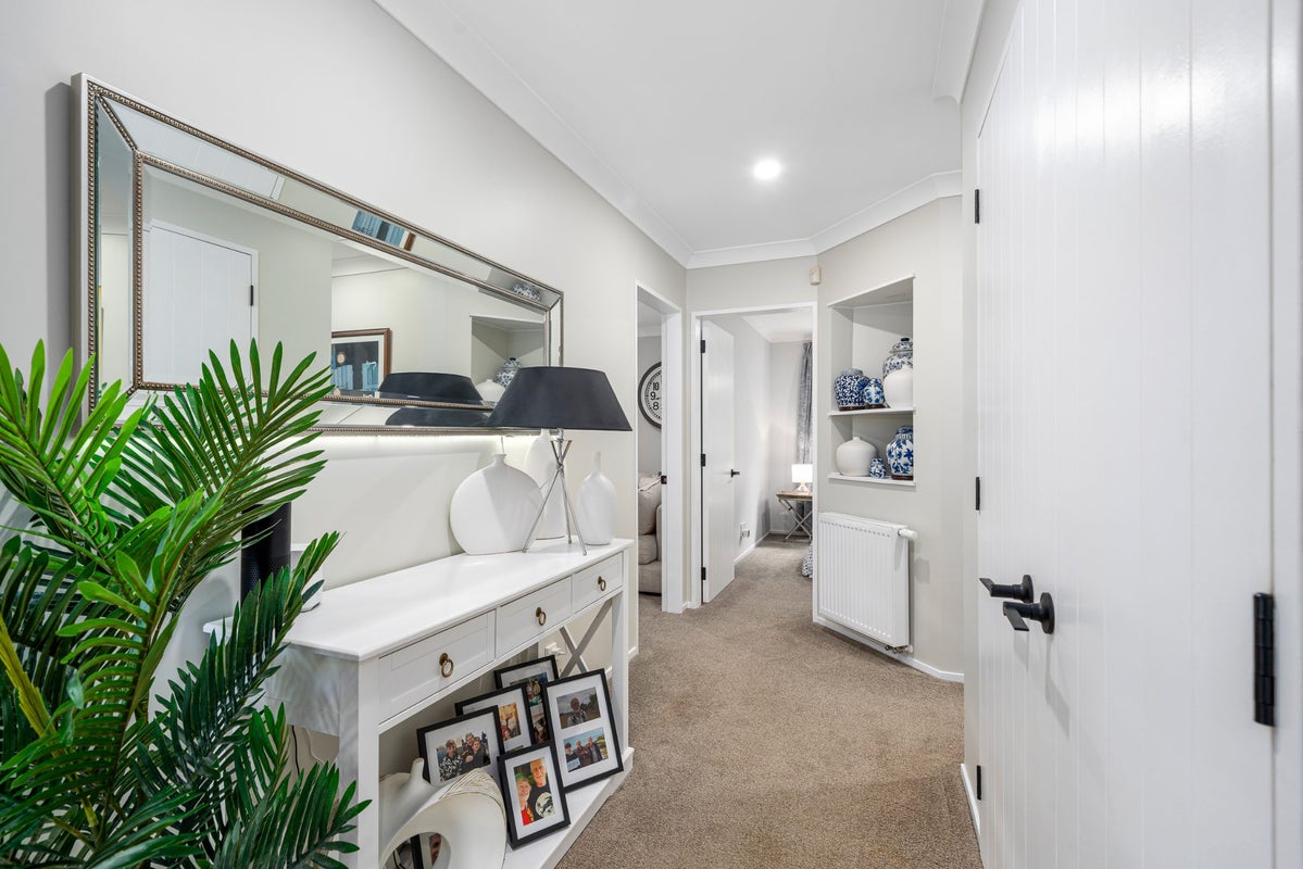 27 Mauldeth Terrace, Churton Park, Wellington - Carousel 2