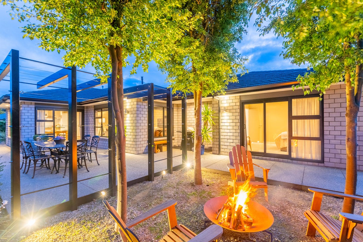 24 San Priamo Place, Paraparaumu Beach, Paraparaumu - Carousel 2