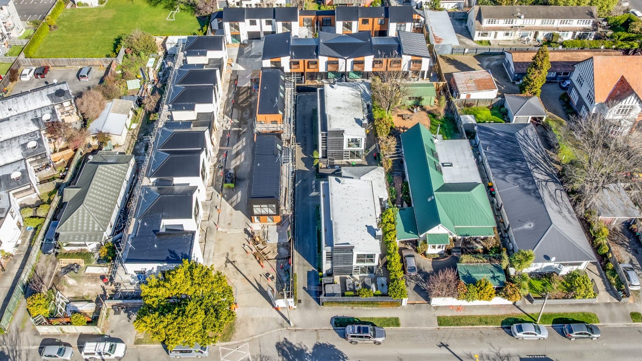 6/130 Holly Road, St Albans, Christchurch - Carousel 1