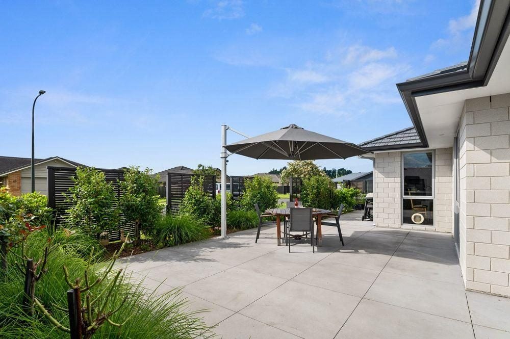 1 Twain Crescent, Owhata, Rotorua - Carousel 1